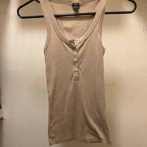 Perfect nude/khaki tank!! Razor back super comfy and cute!! Slim fitting